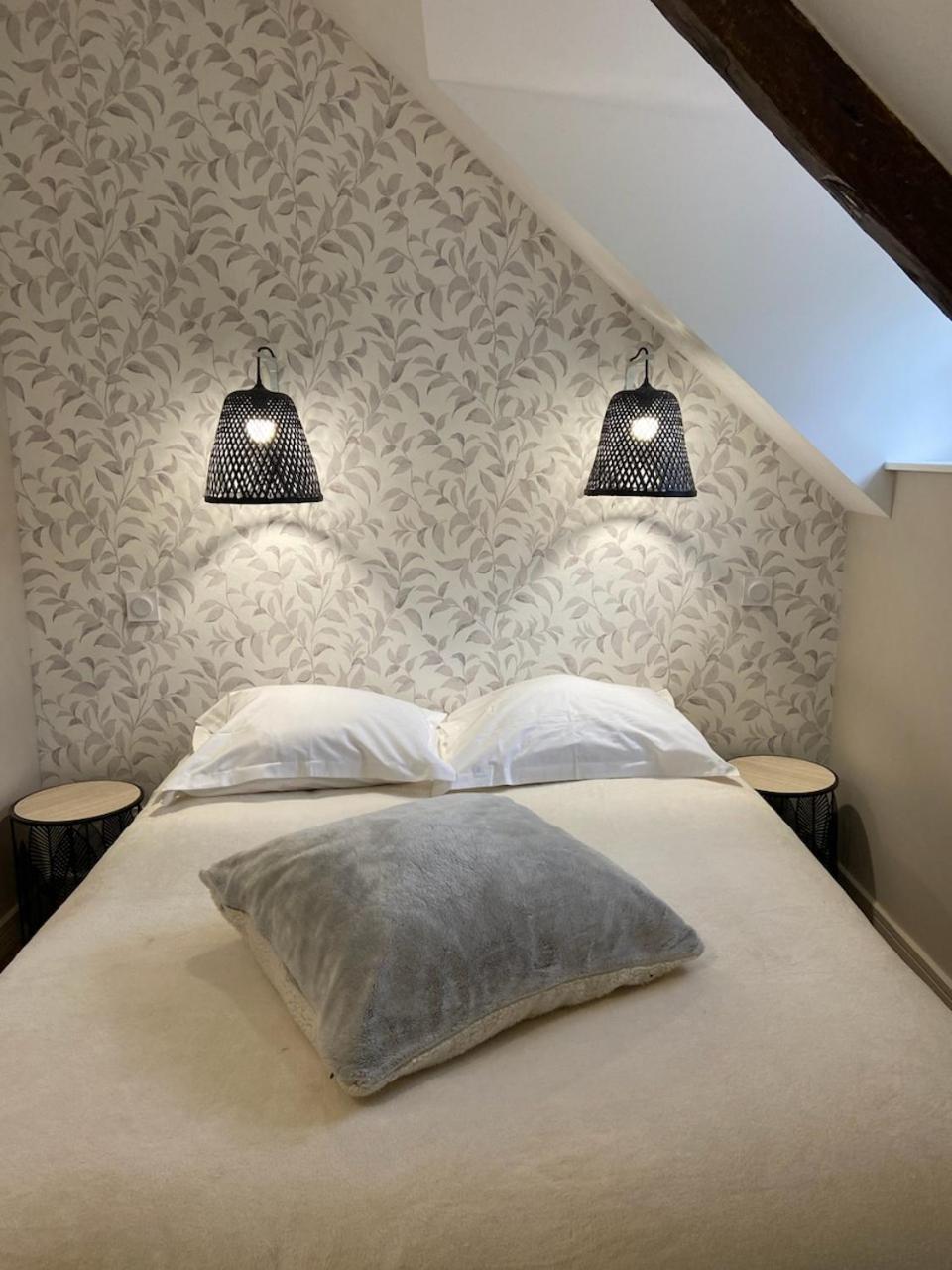 Moulin De Kerstrat Villa Brennilis Bagian luar foto